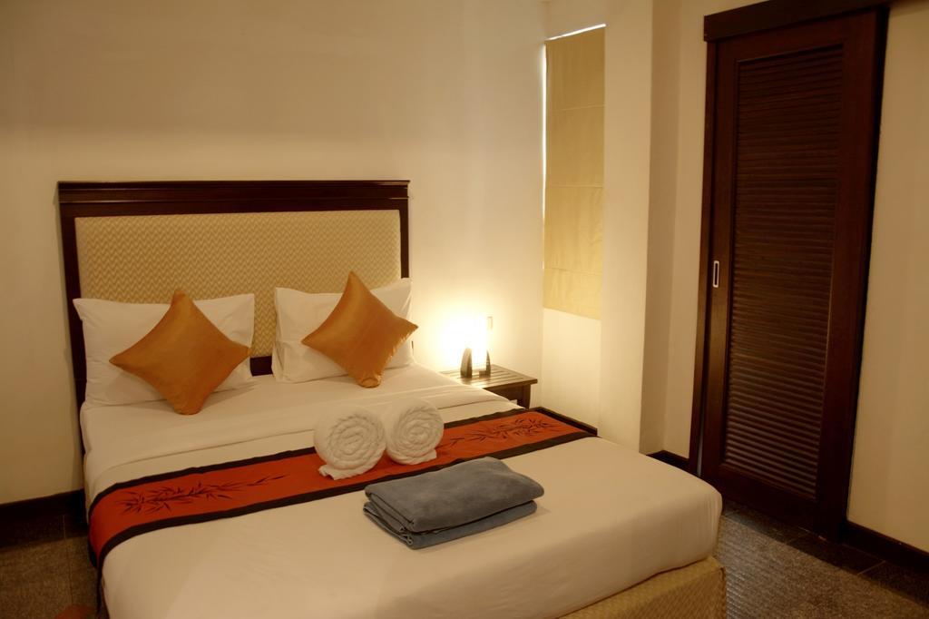 Washington Residence Phuket Room photo